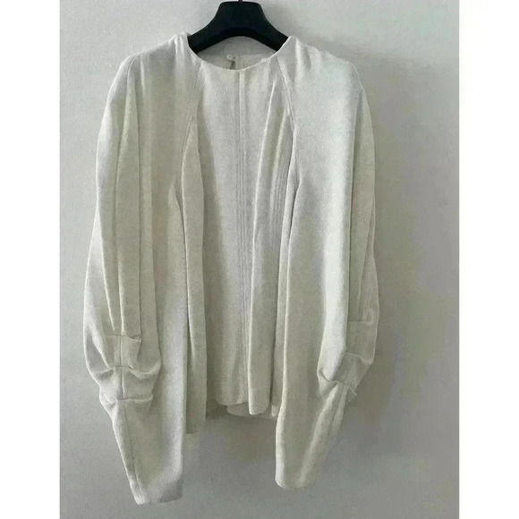 VICTORIA BECKHAM IVORY CREPE LONG VOLUMINOUS SLEEVE BLOUSE US SIZE 2 - Picture 1 of 8